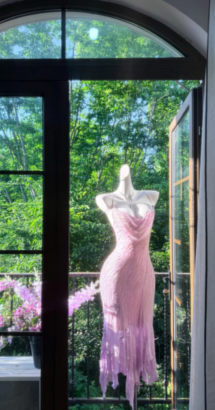 Spaghetti Straps Sheath Chiffon Long Evening Dress Beaded Backless Formal Dress Romantic Pink Prom Dress EW08946