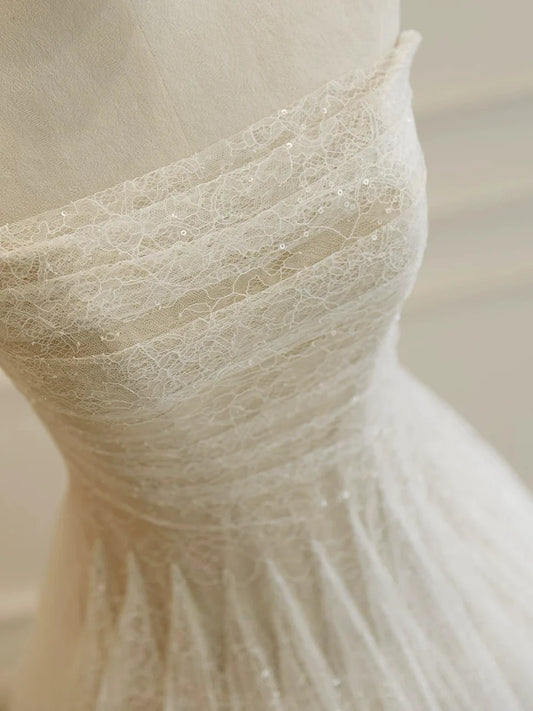 A-Line Tulle Lace Sequin Light Champagne Simple Wedding Dresses EW098