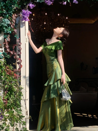 Green Off-shoulder A-Line Satin Long Formal Dress