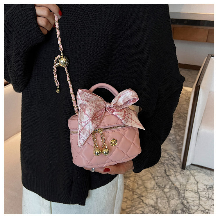 Chanel style diamond chain mini square bucket bag ED0321