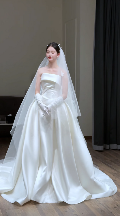 Trägerloses Hochzeitskleid A-Linie Weißes Brautkleid Ärmelloses Satinkurzes Brautkleid WD0107