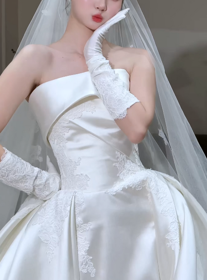 Trägerloses Hochzeitskleid A-Linie Weißes Brautkleid Ärmelloses Satinkurzes Brautkleid WD0107