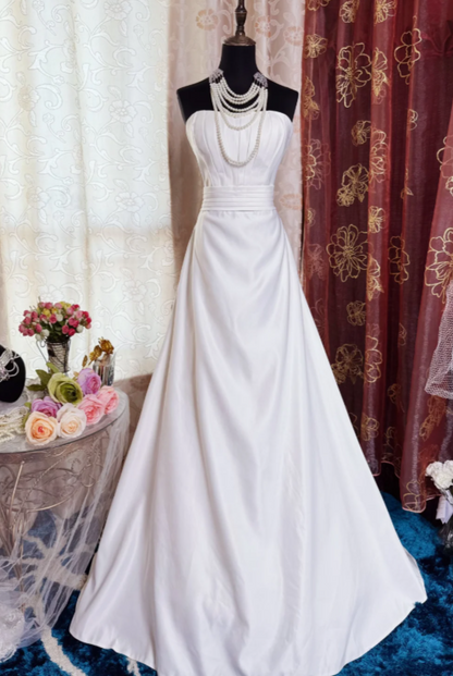 Trägerloses Hochzeitskleid Weiß A-Linie Brautkleid Ärmelloses Satin-Brautkleid WD0108