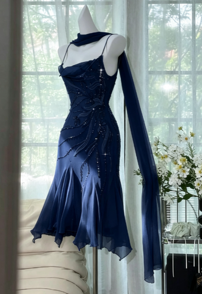 Fairytale Bud Grünes Etuikleid, kurzes Ballkleid, Chiffon, rückenfreies Partykleid mit Perlen ED02275