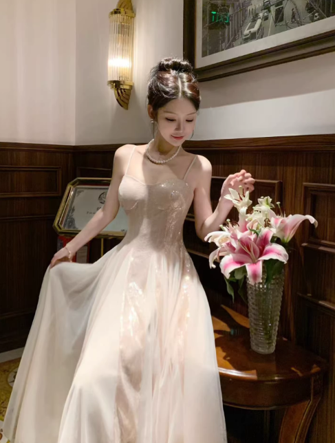 Wunderschönes dunkelolivgrünes herzförmiger Ausschnitt A-Linie Satin Tüll Kurzes Ballkleid Homecoming-Kleid ED02575