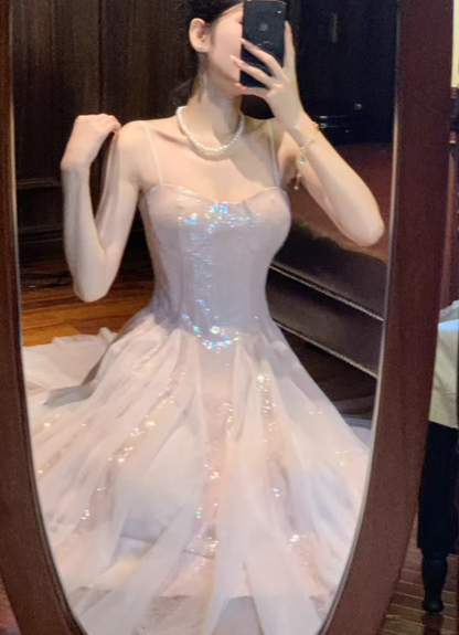 Wunderschönes dunkelolivgrünes herzförmiger Ausschnitt A-Linie Satin Tüll Kurzes Ballkleid Homecoming-Kleid ED02575