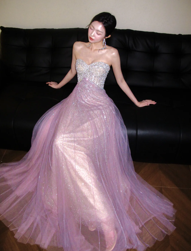 Wunderschönes dunkelolivgrünes herzförmiger Ausschnitt A-Linie Satin Tüll Kurzes Ballkleid Homecoming-Kleid ED02575