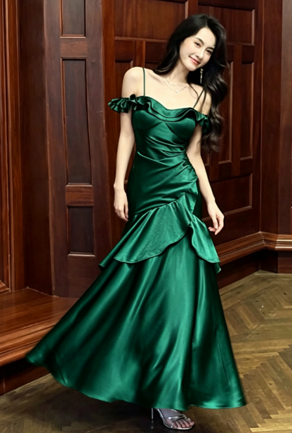 Wunderschönes dunkelolivgrünes herzförmiger Ausschnitt A-Linie Satin Tüll Kurzes Ballkleid Homecoming-Kleid ED02575