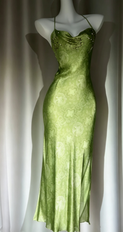 Wunderschönes dunkelolivgrünes herzförmiger Ausschnitt A-Linie Satin Tüll Kurzes Ballkleid Homecoming-Kleid ED02575