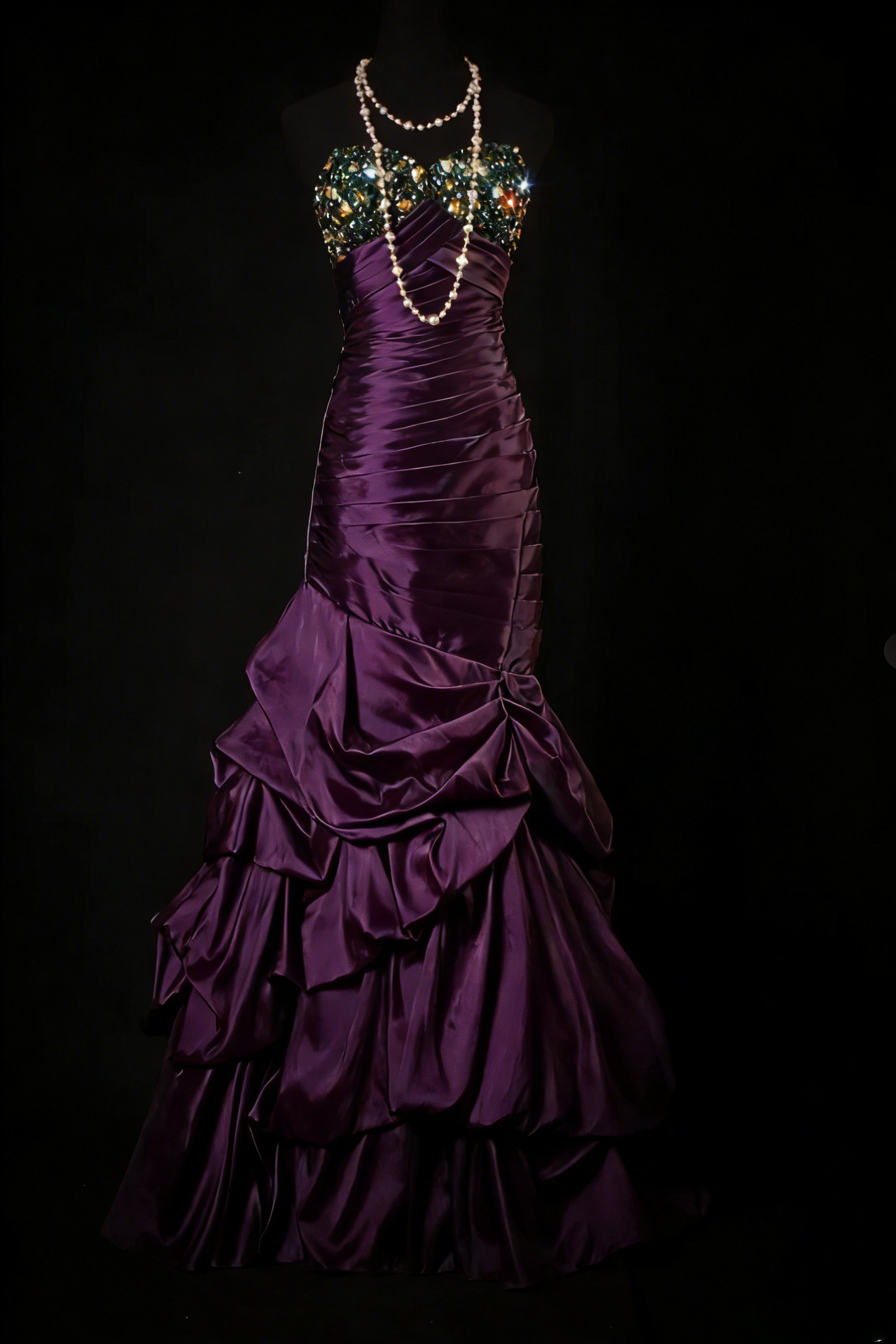 Vintage Sheath Green Long Prom Dresses Strapless Satin Beaded Green Birthday Dresses Sleeveless Formal Dresses ED05321