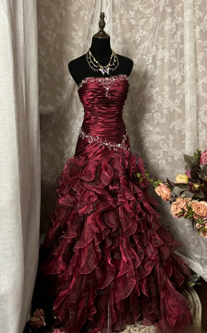 Vintage Sheath Grape Long Prom Dresses Tiered Tulle Strapless Quinceanera Dresses Sweet 16 Dresses ED05490
