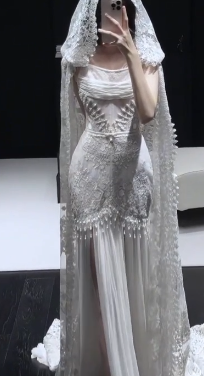 Luxury Straps Sheath Long Wedding Dresses Chiffon Lace White Bridal Gowns Sleeveless Bridal Dresses ED05679
