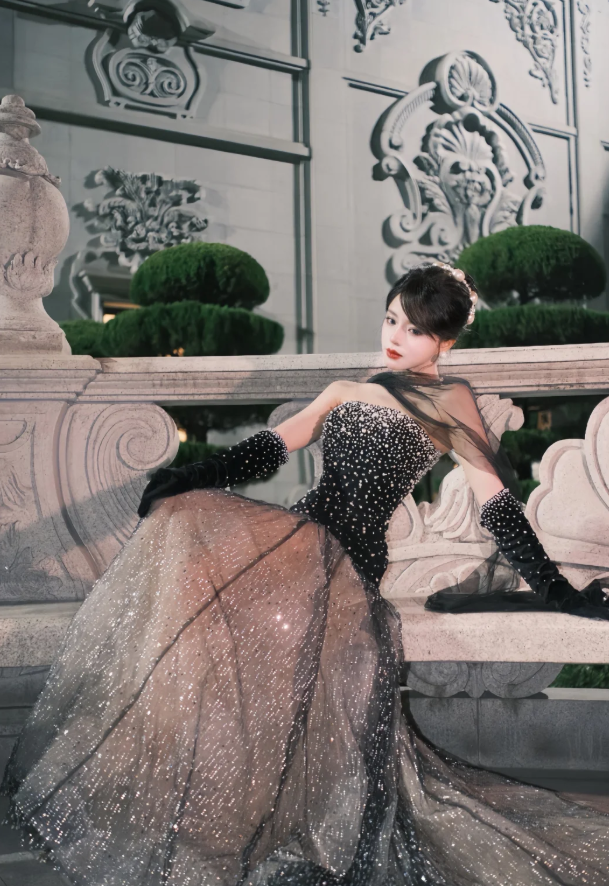 Chic Black Sheath Long Prom Dress Tulle Strapless Evening Dresses Sleeveless Formal Dresses ED05944