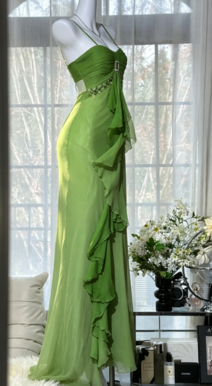 Wunderschönes dunkelolivgrünes herzförmiger Ausschnitt A-Linie Satin Tüll Kurzes Ballkleid Homecoming-Kleid ED02575