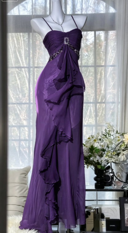 Wunderschönes dunkelolivgrünes herzförmiger Ausschnitt A-Linie Satin Tüll Kurzes Ballkleid Homecoming-Kleid ED02575