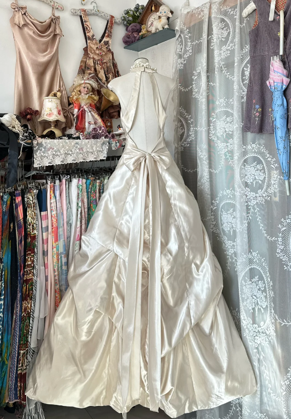 Gorgeous Light Champagne Long Prom Dress Satin Halter A-Line Evening Dress Sleeveless Birthday Dress ED06612