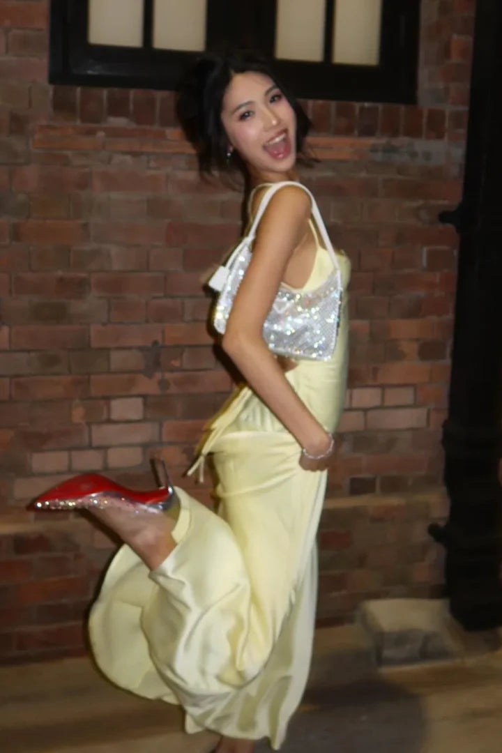 Gorgeous Yellow Prom Dress Satin Spaghetti Straps Evening Dress Sheath Party Dress ED06823