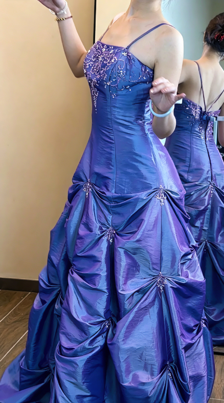 Robe de bal longue et mignonne en satin à fines bretelles, robe d'anniversaire, robe de soirée trapèze ED07261