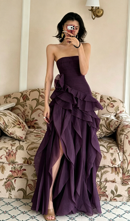 Modisches korallenfarbenes Hochzeitsgastkleid A-Linie Chiffon Trägerloses Abendkleid ED07461