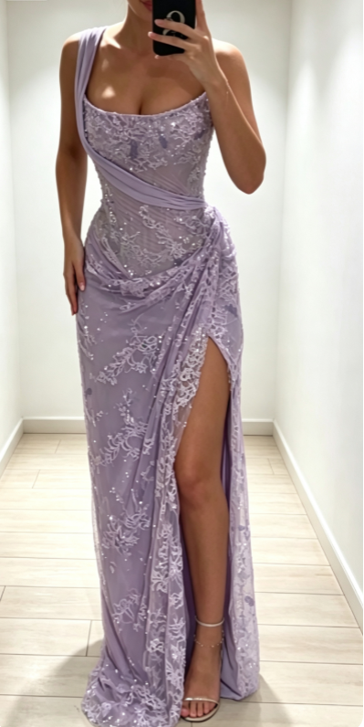 Elegantes, schulterfreies Etui-Abendkleid aus Spitze mit Applikationen, blaues Ballkleid ED08454