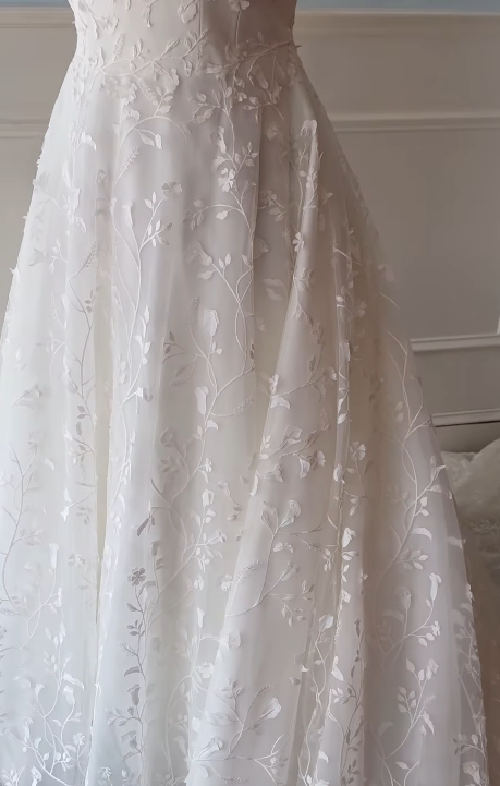 Elegant White Wedding Dress A-Line Tulle Bridal Dress  ED10076