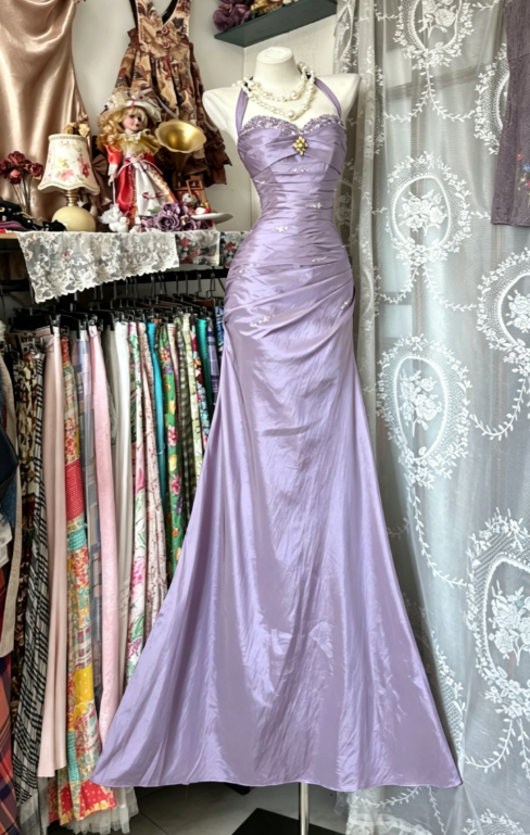 Vintage Halter Sheath Long Prom Dresses Beaded Satin Blue Evening Dresses Sleeveless Birthday Dresses EP05396