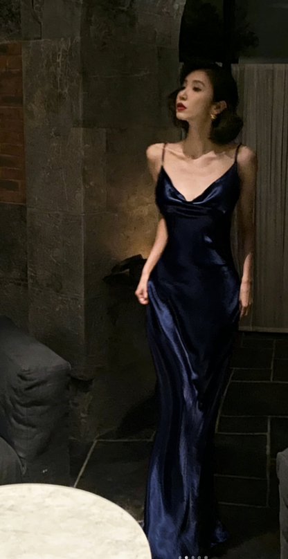 Wunderschönes dunkelolivgrünes herzförmiger Ausschnitt A-Linie Satin Tüll Kurzes Ballkleid Homecoming-Kleid ED02575