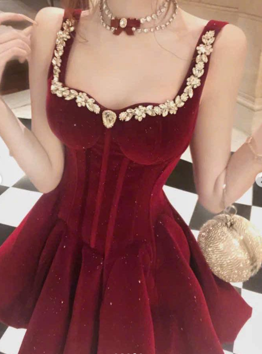 Cute Burgundy A-Line Short Christmas Dresses Velvet Diamonds Straps Birthday Dresses Sleeveless Party Dresses EP06027