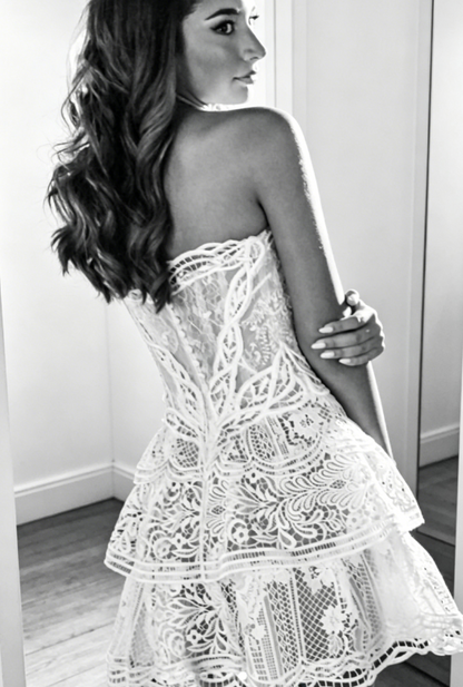 Robe d'anniversaire bustier sexy, robe de bal courte évasée en dentelle, robe de soirée blanche ES07250