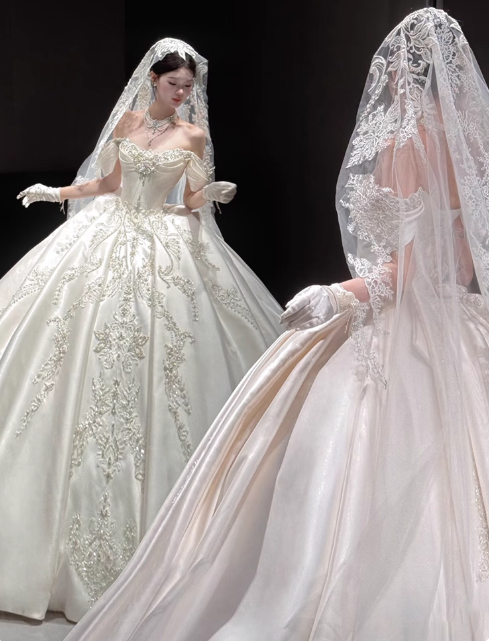 Princess Off-the-shoulder Ball Gown White Wedding Dress Satin Beaded Bridal Dress Elegant Bridal Gown EW004