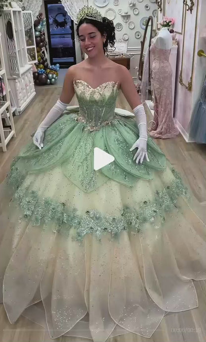 Märchenhaftes Ballkleid Quinceanera-Kleid Tüll Applikation Geburtstagskleid Grünes Sweet 16 Kleid ED11739