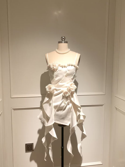 Sweet White Spaghetti Straps A-Line Satin Beaded Short Prom Dresses Homecoming Dresses with Appliques ED02862