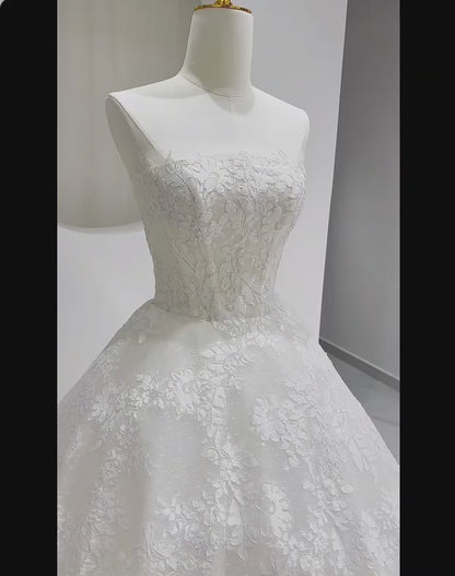 Simple A-Line Long Wedding Dresses Applique Tulle White Bridal Gowns Strapless Sleeveless Bridal Dress EP06523