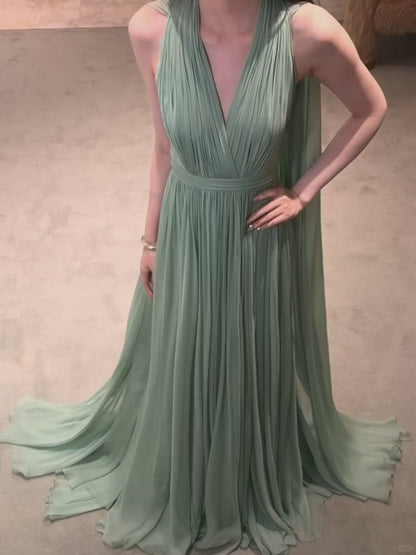 Elegant Green Prom Dress Chiffon Halter Evening Dress A-Line Formal Dress ED06873