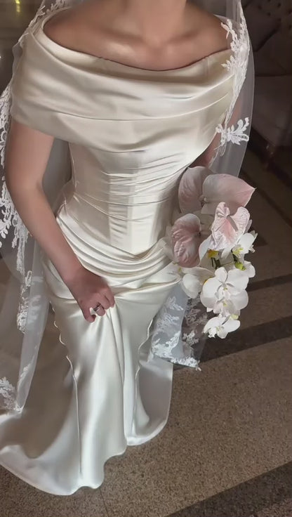 Zeitloses schulterfreies weißes Brautkleid, Etui-Schnitt aus Satin, langes Hochzeitskleid ED11732