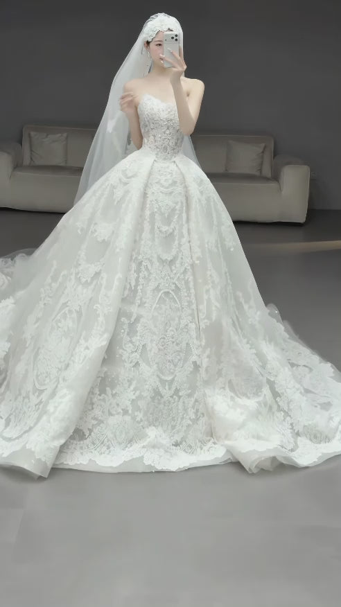 Modest Strapless A-Line Wedding Dress Tulle Appliques Bridal Dress White Bridal Gown ED08010