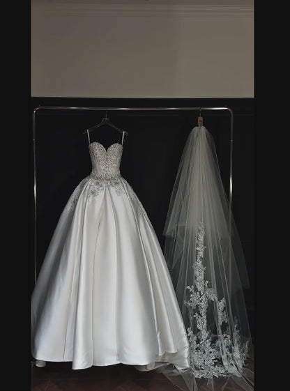 Timeless A-Line Long Wedding Dresses Satin Beaded White Bridal Gowns Sweetheart Sleeveless Bridal Dresses ED06145